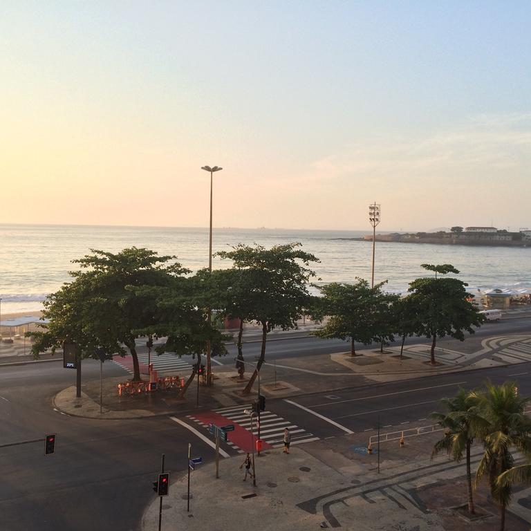 Alex Rio Flats Studio Beach View リオデジャネイロ エクステリア 写真